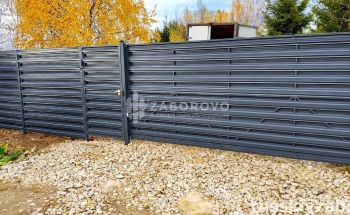 Забор-жалюзи на сваях - изображение