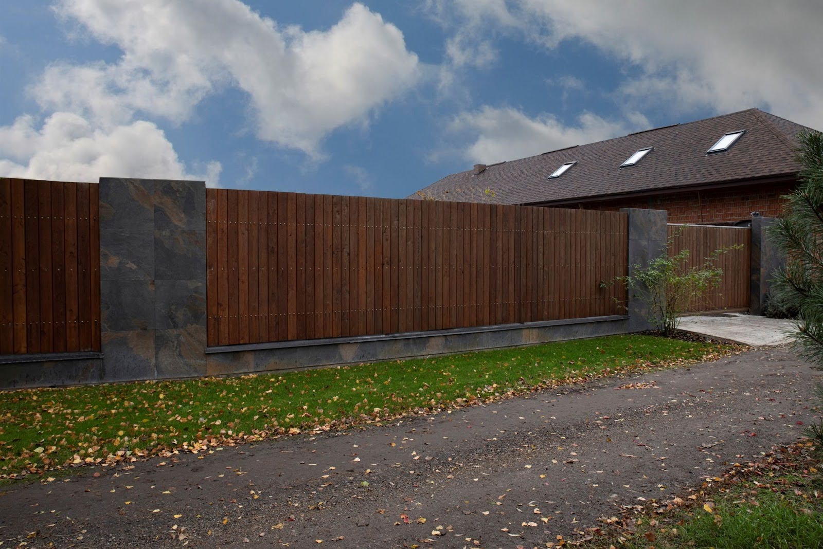 Функционал и назначение заборов и ограждений - изображение