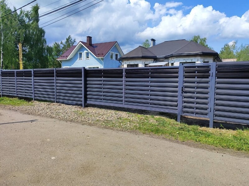 Комбинированные заборы - изображение