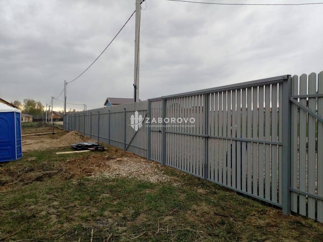 Распашные ворота серые (RAL 7004) - изображение